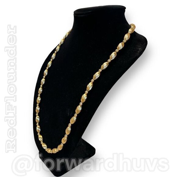 Vintage 1980s Napier Necklace | Gold Tone & Spacer Beads - Picture 4 of 9